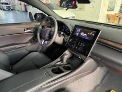 Toyota Camry 2.0L Base - ფოტო 14