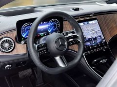 Mercedes-Benz EQE 2022 350 Luxury - ფოტო 10