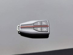 FAW HS7 2.0T DCT2WD Edition - ფოტო 19