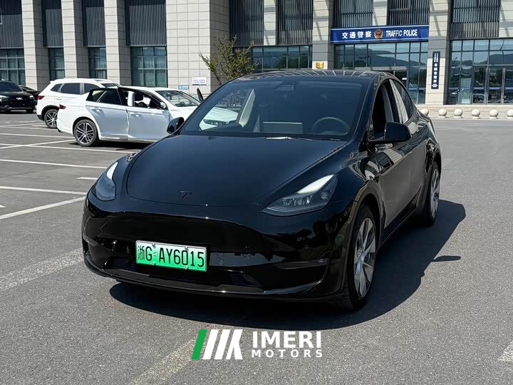 Tesla Model Y Long Range All-Wheel Drive - ავტომობილი ჩინეთიდან