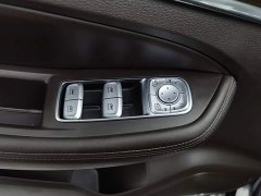 SAIC RX8 30T 2WDFlagship Edition - ფოტო 9