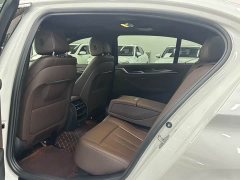 BMW 5 Series 525Li Luxury Package - ფოტო 6