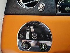 Rolls-Royce Cullinan 2018 Five-Seater - ფოტო 17