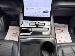 NIO ES8 2020 415KM Signature Edition 7-Seater - ფოტო 8