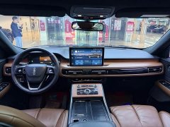 Lincoln Aviator 2020 3.0T V6 AWD Elegant Edition - ფოტო 8