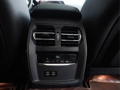 BMW 3 Series 330i M Sport Night Edition Package - ფოტო 15
