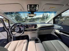 Buick Century 2025 2.0T Six-Seat Yun Shi Edition - ფოტო 9