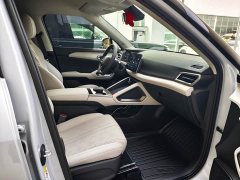 BYD Yuan UP 301KM Pilot Edition - ფოტო 5