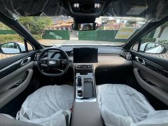 Geely Boyue L Fourth Generation 1.5TD DCT Qicheng - ფოტო 9