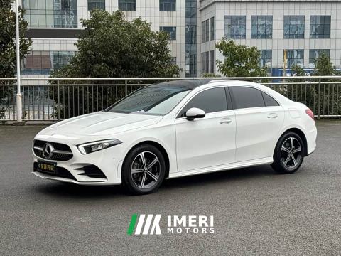 2022 Mercedes-Benz A-Class Facelift A 200 L Sport Sedan Fashion Edition