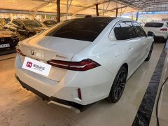 BMW 5 Series 530Li Premier M Sport Package - ფოტო 4