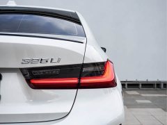 BMW 3 Series 325Li M Sport Night Edition Package - ფოტო 7