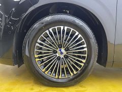 Denza D9 EV 2WDPremium Version - ფოტო 9