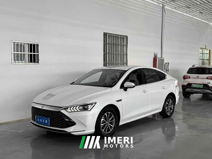 BYD Qin PLUS Glory Edition DM-i 55KM Superior
