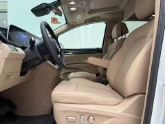 Buick GL8 New Energy Lusang Respect Edition - ფოტო 4