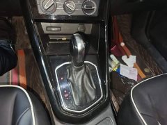 Volkswagen Jetta VS7 1.4T Automatic Entry - ფოტო 14