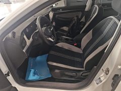 Volkswagen Bora 200TSI DSG Comfort Edition - ფოტო 15