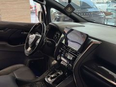 Lexus LM 2020 300h Four-Seat Royal Edition - ფოტო 10