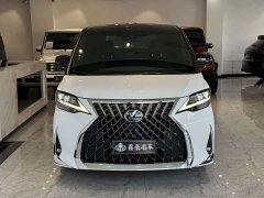 Lexus LM 2020 300h Four-Seat Royal Edition - ფოტო 2