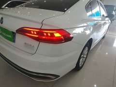 Volkswagen Bora 200TSI DSG Comfort Edition - ფოტო 8