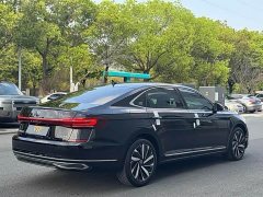 Volkswagen Passat 330TSI Starry Sky Elite - ფოტო 8