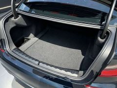 BMW 3 Series Facelift 320Li M Sport Package - ფოტო 14