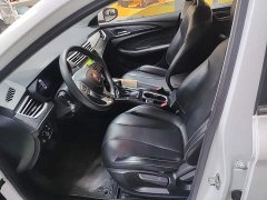 SAIC MG i5 2020 1.5L Automatic 4G Connected Flagship Edition - ფოტო 15