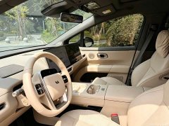 Li Auto i6 Four-Wheel Drive Standard Edition - ფოტო 15