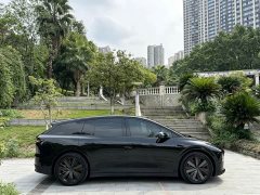 Li Auto i6 Four-Wheel Drive Standard Edition - ფოტო 3