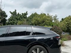 Li Auto i6 Four-Wheel Drive Standard Edition - ფოტო 9