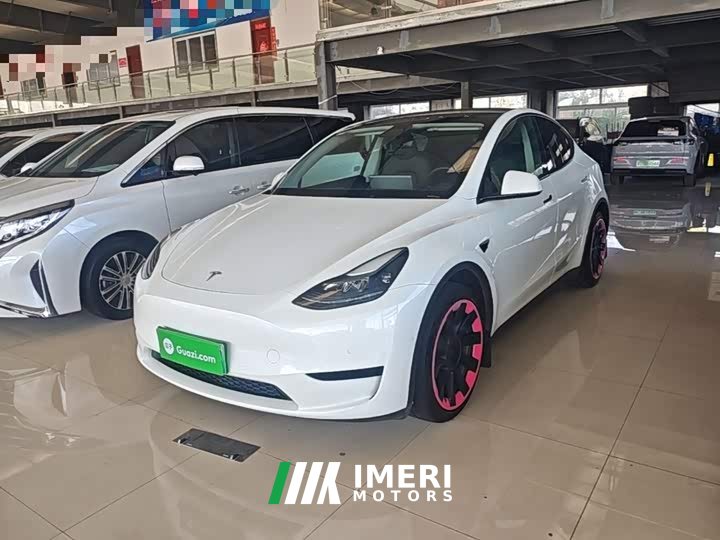 Tesla Model Y Facelift Rear-Wheel Drive