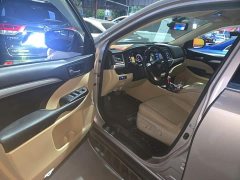 Toyota Highlander 2.0T AWD Elite 7-Seater - ფოტო 12