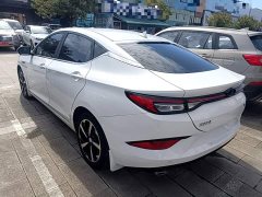Sihao A5 1.5T CVT Luxury Smart Connected Edition - ფოტო 5