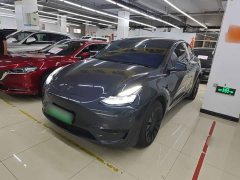 Tesla Model Y Rear-Wheel Drive - ფოტო 2