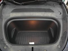 Tesla Model Y Rear-Wheel Drive - ფოტო 20
