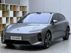 NIO ET5T Champion Commemorative Edition 75kWh Touring - ფოტო 1