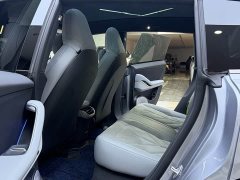 NIO ET5T Champion Commemorative Edition 75kWh Touring - ფოტო 5