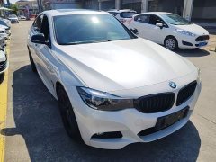 BMW 3 Series GT 2020 320i M Sport Midnight Edition - ფოტო 4
