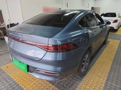 BYD Qin PLUS Glory Edition DM-i 55KM Leading - ფოტო 7