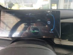 BYD Qin PLUS Glory Edition DM-i 55KM Leading - ფოტო 12
