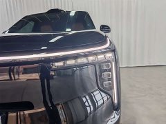 IM Motors Zhiji LS8 52 Max Luxury Six-Seater - ფოტო 14