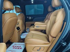 IM Motors Zhiji LS8 52 Max Luxury Six-Seater - ფოტო 8