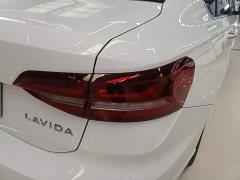 Volkswagen Lavida 1.5L Automatic Five Million Edition - ფოტო 8