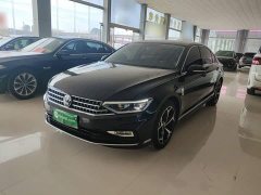 Volkswagen Magotan 2 Million Units Commemorative Edition 330TSI DSG Leading Version - ფოტო 1