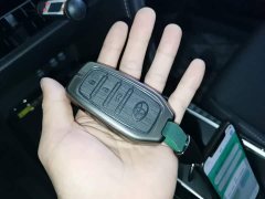 Toyota Camry 2.0GVP Luxury Edition - ფოტო 3