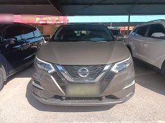 Nissan Qashqai 2.0L CVT Luxury - ფოტო 3