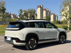 Hyundai EO Yige Two-Wheel Drive TECH 64.2kWh - ფოტო 9
