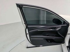 Toyota Camry Hybrid 2.0L HGVP Luxury - ფოტო 15