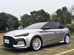 SAIC MG6 Pro 1.5T Automatic Trophy Smart Driving Flagship Edition - ფოტო 1