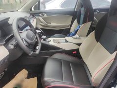 Lynk & Co Geely Lynk & Co 06 1.5T Shero Pink Special Edition - ფოტო 15